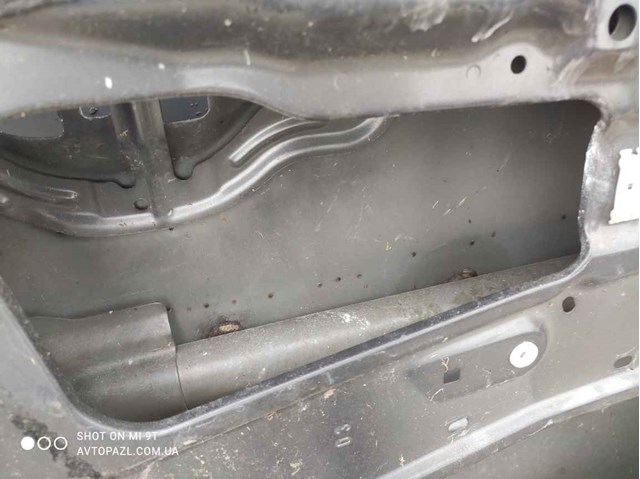 Передняя левая дверь 5700A167 MITSUBISHI