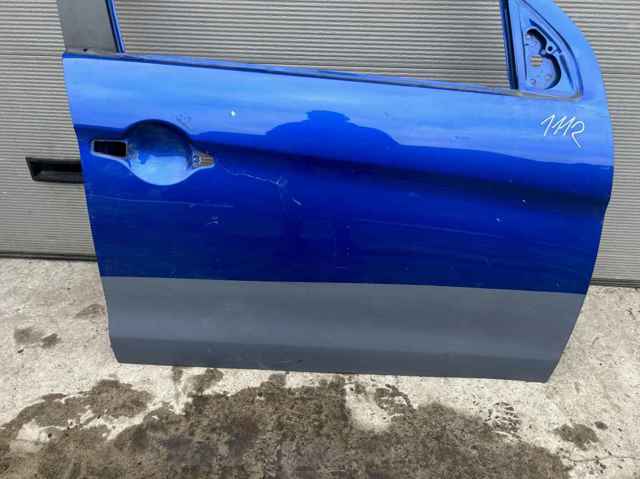 Пассажирская передняя дверь 5700B226 MITSUBISHI