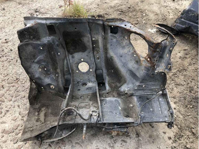 TOYOTA 5710130163 Лонжерон правый в наличии Полтава