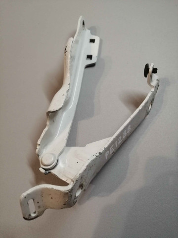 57260AG03A9P SUBARU Петля капота левая купить в Запорожье