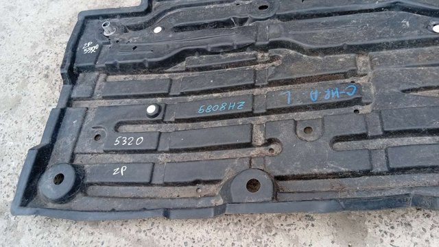 TOYOTA 58166F4010 Защита днища левая в наличии Киев