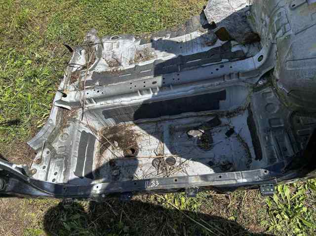 Панель багажного отсека 5830742010 TOYOTA