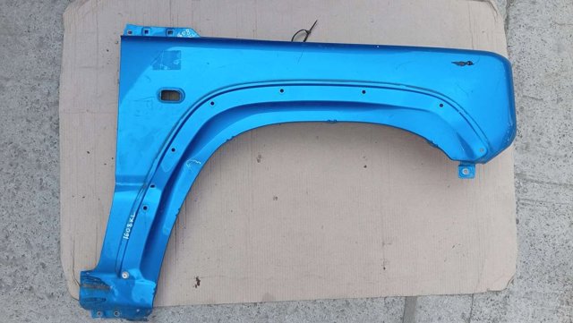 Крыло переднее правое 5861178R00000 SUZUKI