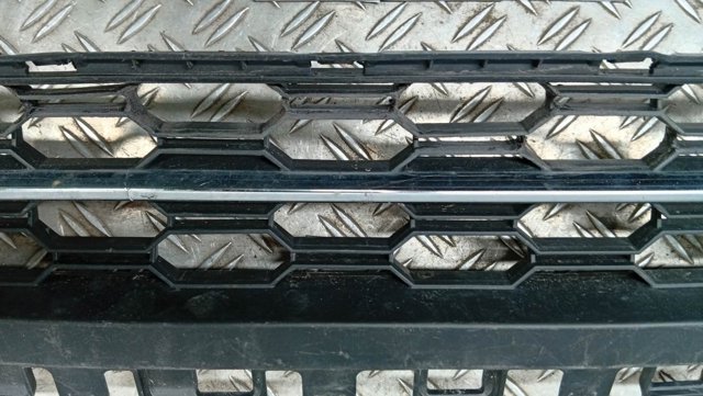 5E3853677A VAG Решетка радиатора купить в Тернополь