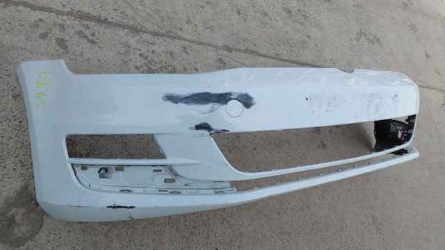 Бампер на авто Volkswagen Golf ALLTRACK VII