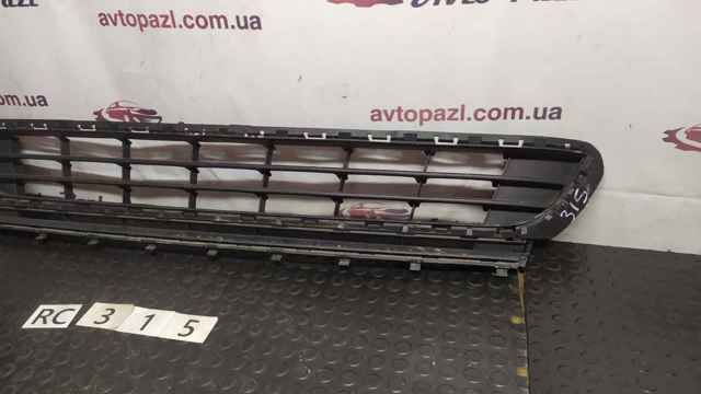 5GM853677 Решетка бампера переднего центральная купить Кривой Рог
