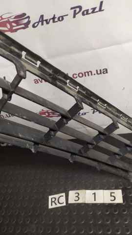 5GM853677 Решетка бампера переднего центральная купить Львов