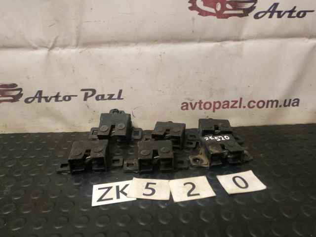 LAND ROVER 5H2216700CC Замок капота левый в наличии Николаев