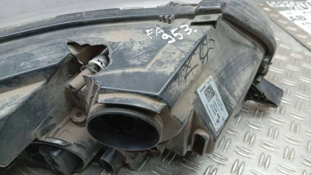 5JB941015 VAG Фара левая купить в Киев