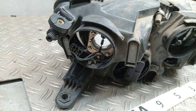 VAG 5JB941015 Левая фара в наличии Тернополь
