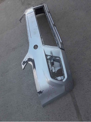 Буфер (бампер) передний 5L0807221K VAG