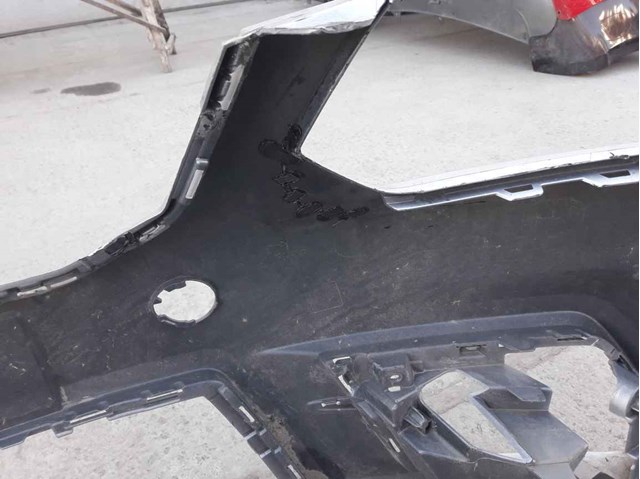 VAG 5L0807221K Бампер передний в наличии Днепр