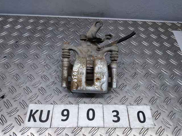 Задний левый суппорт 5QM615423A VAG