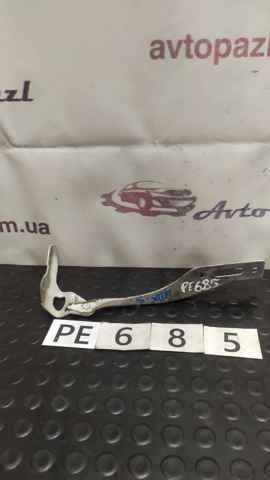Шарнир капота правый 60120STXA00ZZ HONDA