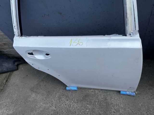 SUBARU 60409AJ1009P Дверь задняя правая в наличии Ужгород