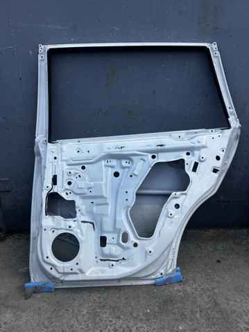 SUBARU 60409AJ1009P Дверь задняя правая в наличии Кривой Рог