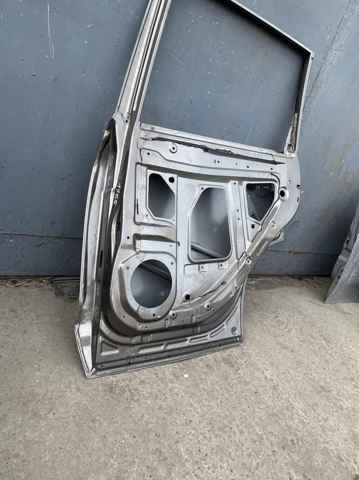 SUBARU 60409SJ0009P Дверь задняя правая в наличии Тернополь