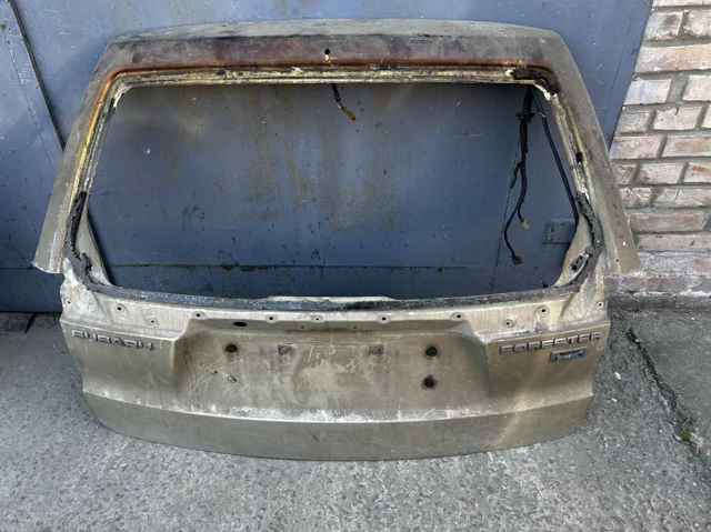 Задняя дверь 60809SC0009P SUBARU