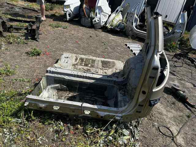 6160142050 TOYOTA Крыло заднее правое купить в Черновцы