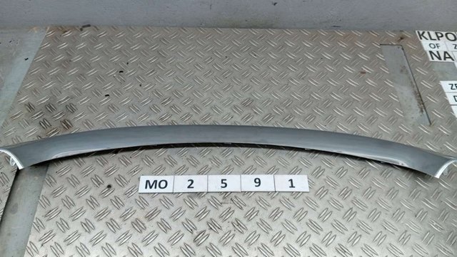 Молдинг решетки радиатора, нижний 620783050R RENAULT