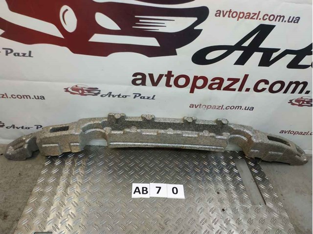 620936939R RENAULT Абсорбер (наполнитель) бампера переднего купить в Тернополь