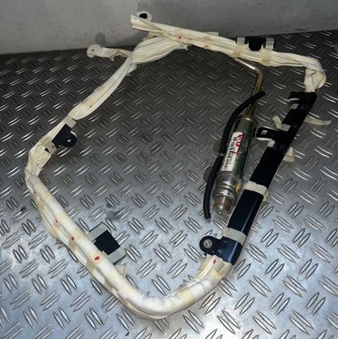6218005020 TOYOTA Шторка боковая, левая купить в Черкассы
