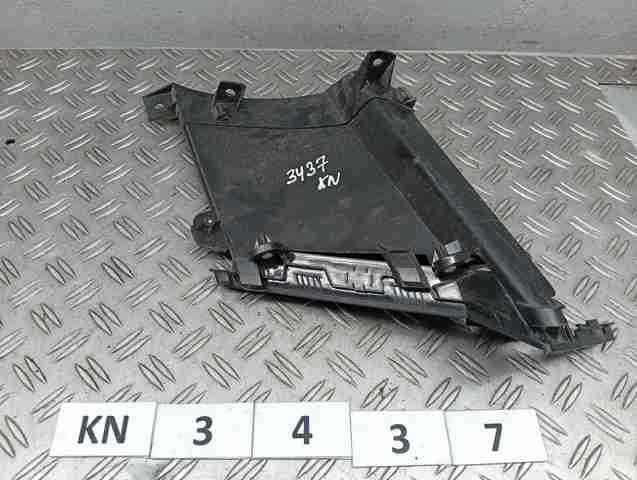 Кронштейн бампера переднего, правый 622526UA0A NISSAN