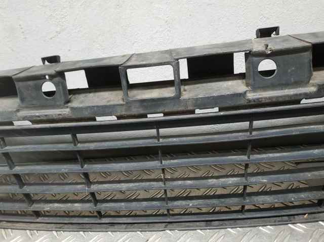 622545401R Решетка бампера переднего купить Запорожье
