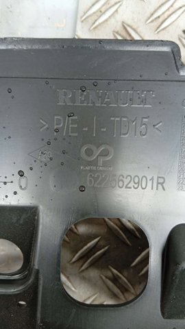 622562901R Решетка радиатора купить Ирпень