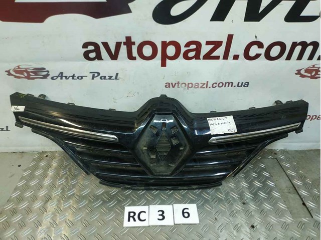 Облицовка радиатора 622567680R RENAULT