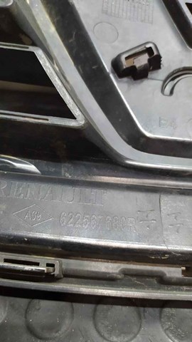 622567680R RENAULT Решетка радиатора купить в Харьков