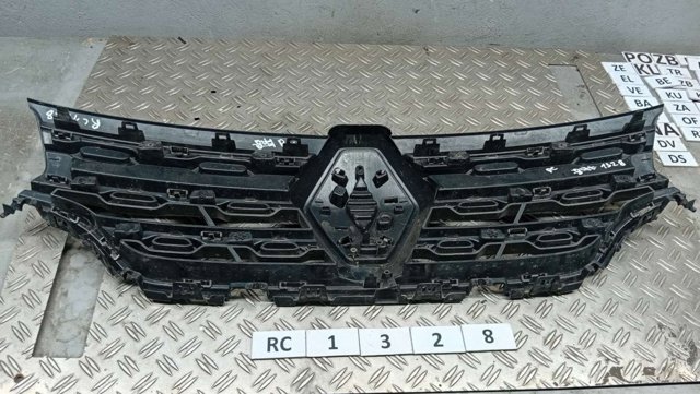 RENAULT 623101459R Решетка радиатора в наличии Винница