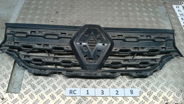 623101459R Решетка радиатора купить Николаев