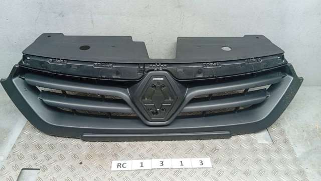 623103748R RENAULT Решетка радиатора купить в Украина