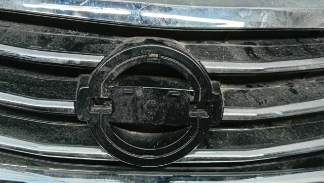 Облицовка радиатора 623103TA0A MARKET (OEM)