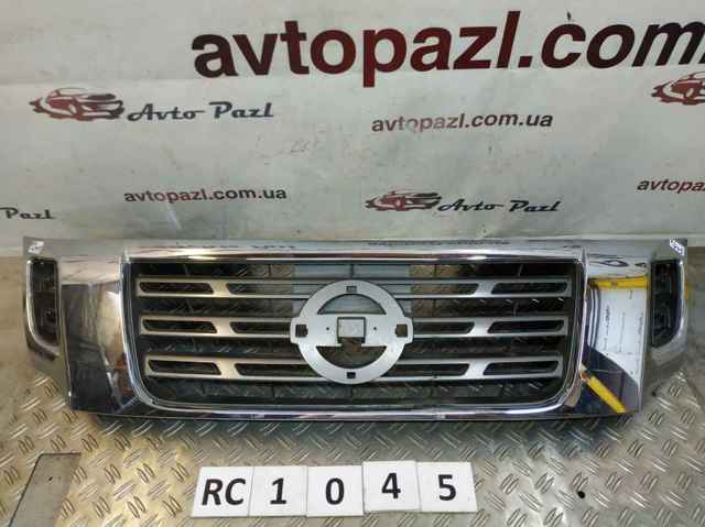 Облицовка радиатора 623105JT0A NISSAN