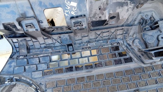 623106263R Решетка радиатора купить Тернополь