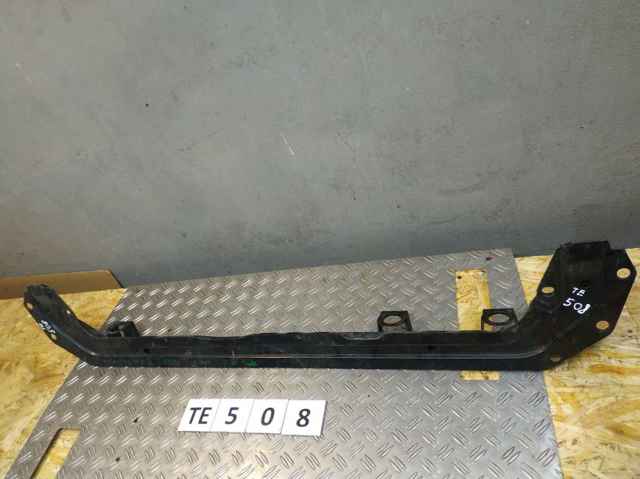 NISSAN 625304CB0A Суппорт радиатора нижний в наличии Тернополь