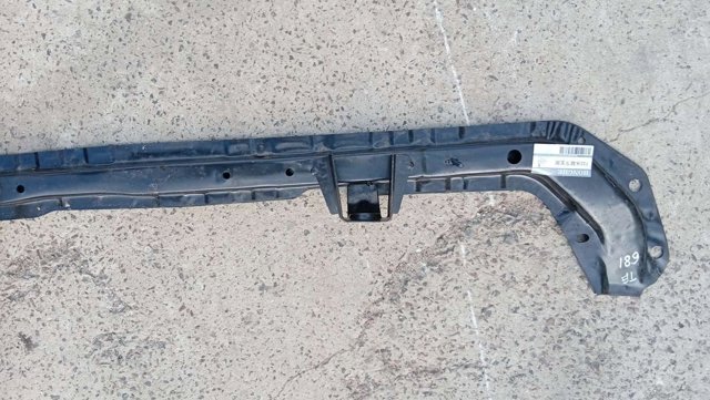 Рамка радиатора нижняя 625304CB0A MARKET (OEM)