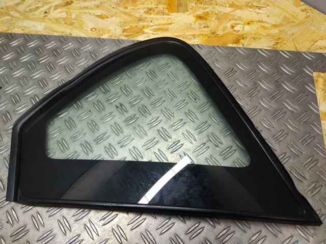 627100F010 TOYOTA Стекло кузова (багажного отсека) правое купить в Харьков