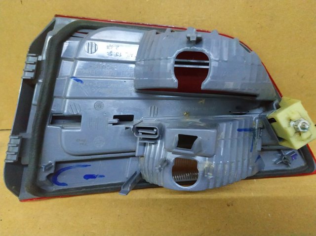 63217217313 BMW Фонарь задний левый внутренний купить в Сумы