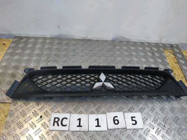 Облицовка радиатора 6402A217 MITSUBISHI