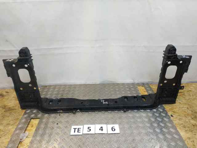 Суппорт радиатора в сборе 64101A6000 HYUNDAI