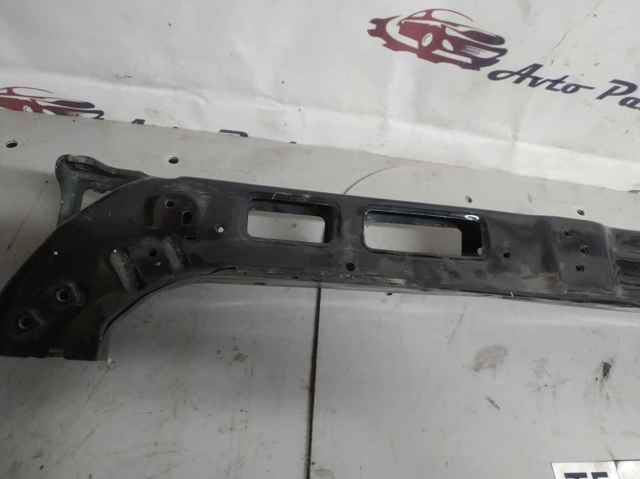 HYUNDAI 64101D7001 Рамка радиатора в наличии Ужгород
