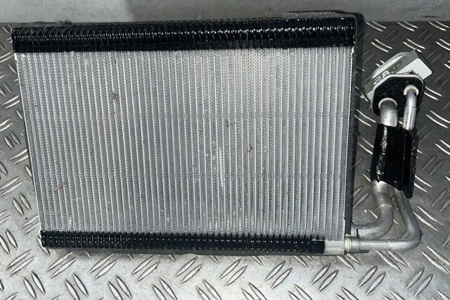 64116975553 BMW Испаритель кондиционера купить в Запорожье