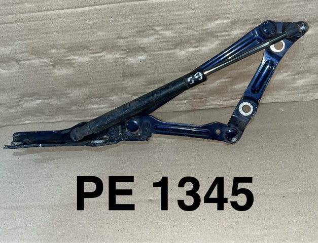 Завеса крышки багажника 6451030430 TOYOTA