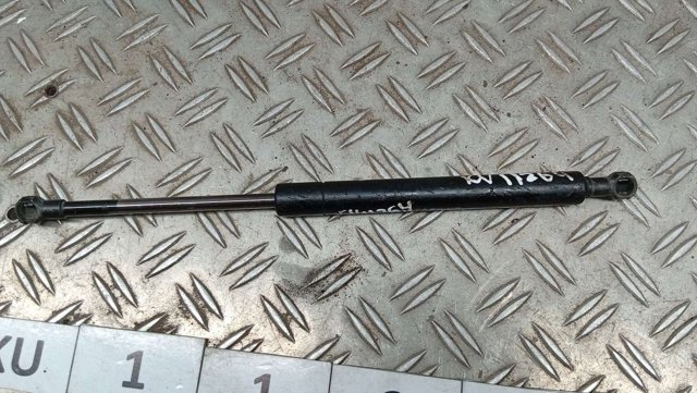 Амортизатор двери багажника 645300W091 TOYOTA