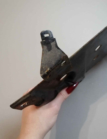 648601AA0A NISSAN Подставка аккумулятора купить в Кривой Рог