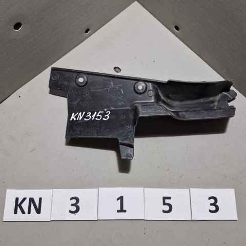 Кронштейн решетки радиатора 648E39624R RENAULT