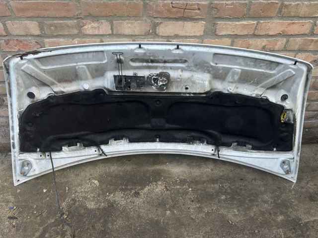 651001399R RENAULT Капот купить в Киев